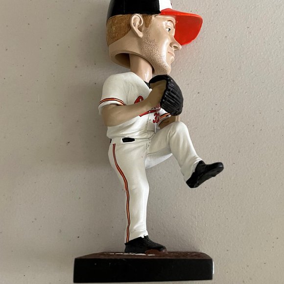 Dylan Bundy bobblehead - Picture 5 of 10
